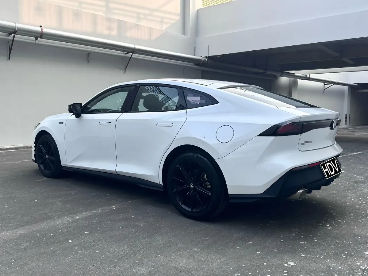 2023 ChangAn UNI-V iDD 1.5T 170HP L4 6TCT PHEV 18.4KWH,autocango,china used car exporter,china ev exporter,chinese used car exporter,chinese used ev exporter