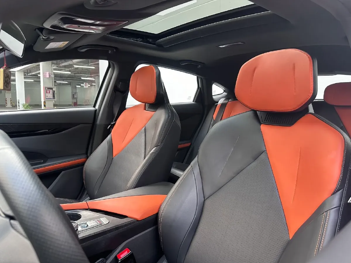 2023 ChangAn UNI-V iDD 1.5T 170HP L4 6TCT PHEV 18.4KWH,autocango,china used car exporter,china ev exporter,chinese used car exporter,chinese used ev exporter