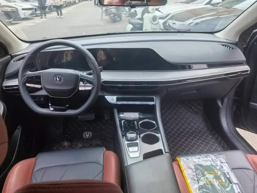 2023 ChangAn Eado 1.4T 160HP L4 7DCT,autocango,china used car exporter,china ev exporter,chinese used car exporter,chinese used ev exporter