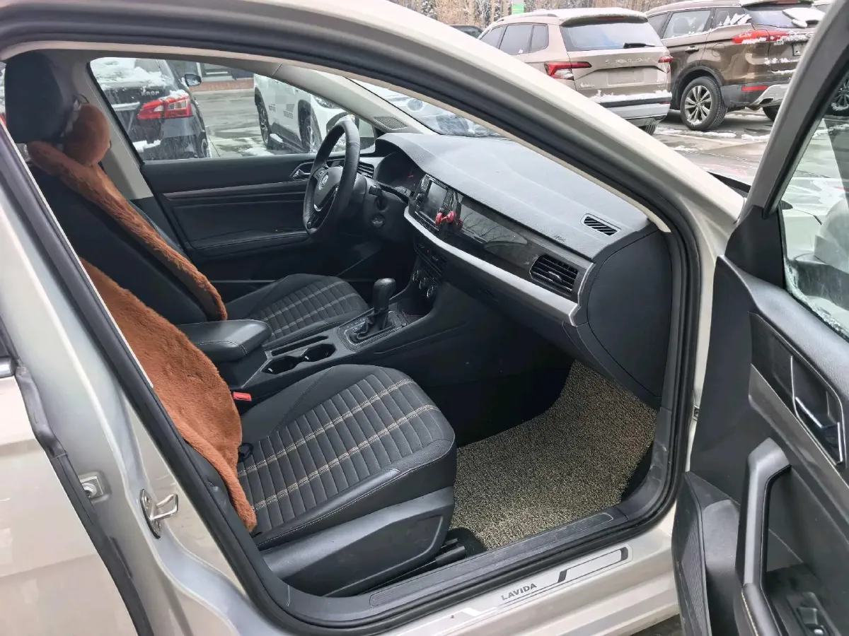 2019 Volkswagen Sagitar 1.2T 116HP L4 7DCT,autocango,china used car exporter,china ev exporter,chinese used car exporter,chinese used ev exporter