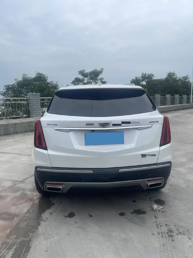 2022 Cadillac XT5 2.0T 237HP L4 9AT,autocango,china used car exporter,china ev exporter,chinese used car exporter,chinese used ev exporter