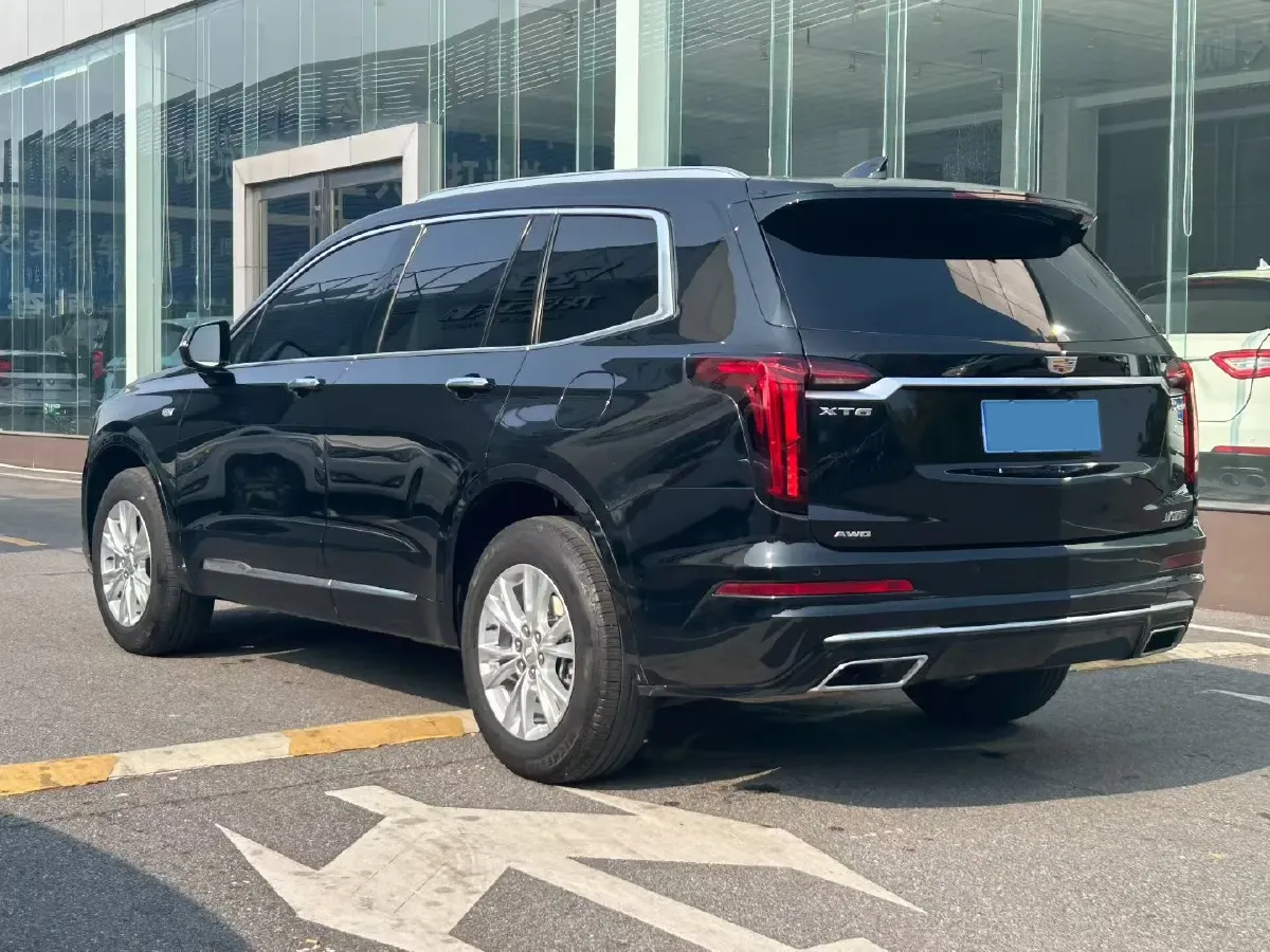 2021 Cadillac XT6 2.0T 237HP L4 9AT,autocango,china used car exporter,china ev exporter,chinese used car exporter,chinese used ev exporter