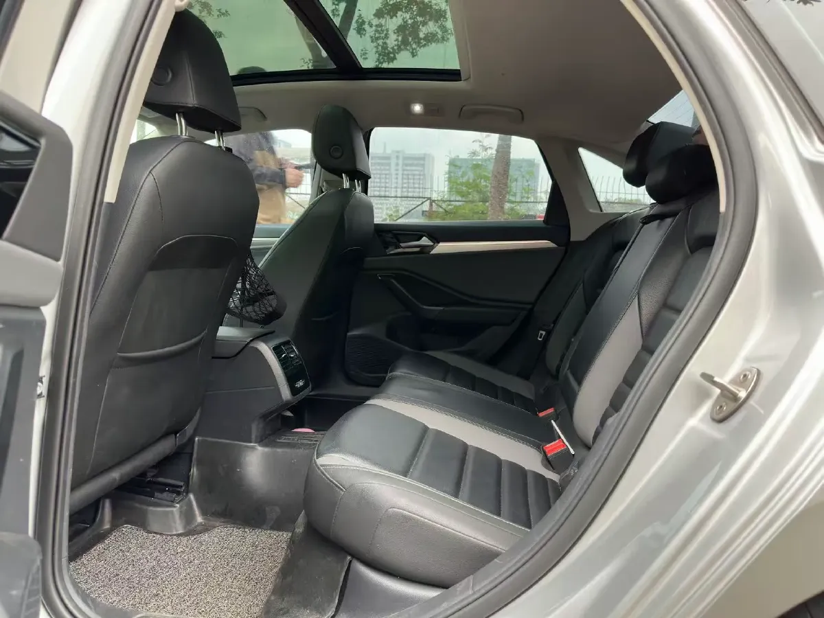 2019 Volkswagen Tharu 1.4T 150HP L4 7DCT,autocango,china used car exporter,china ev exporter,chinese used car exporter,chinese used ev exporter