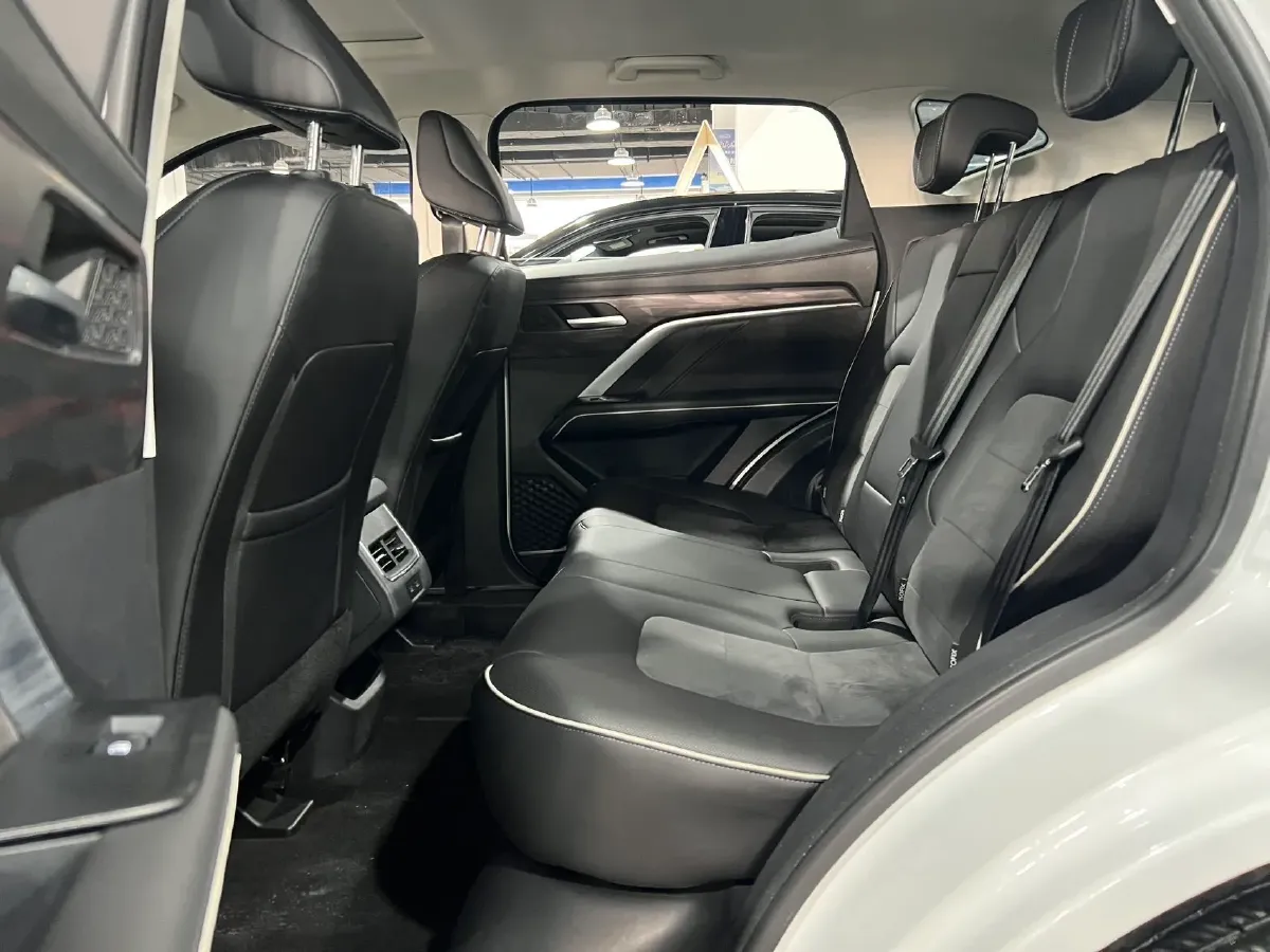 2021 Haval H6 1.5T 150HP L4 7DCT,autocango,china used car exporter,china ev exporter,chinese used car exporter,chinese used ev exporter