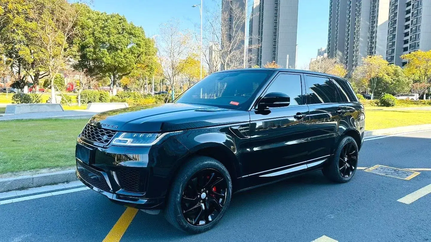 2020 Land Rover Range Rover Sport 3.0T 360HP L6 8AT 2020 Land Rover Range Rover Sport 3.0T 360HP L6 8AT