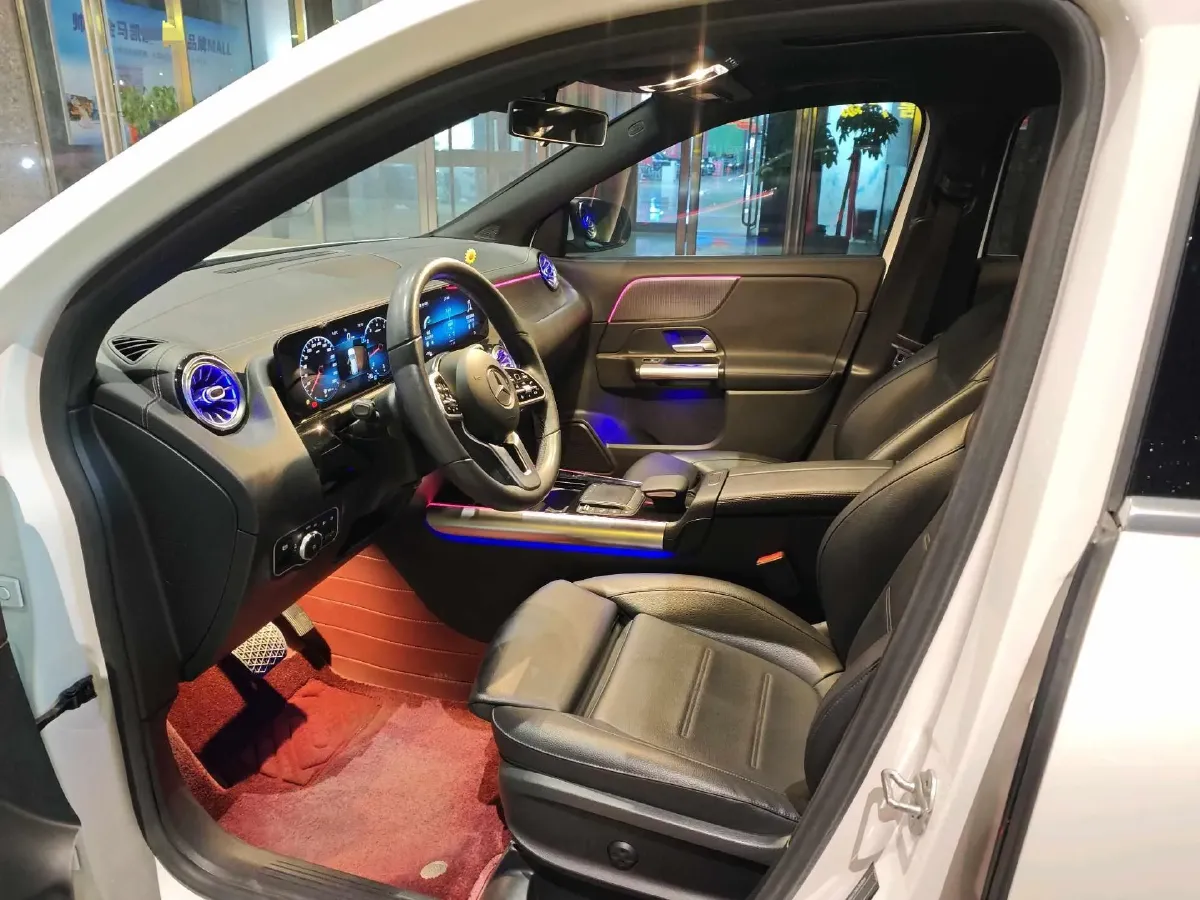 2020 Mercedes-Benz GLA Class 1.3T 136HP L4 7DCT,autocango,china used car exporter,china ev exporter,chinese used car exporter,chinese used ev exporter