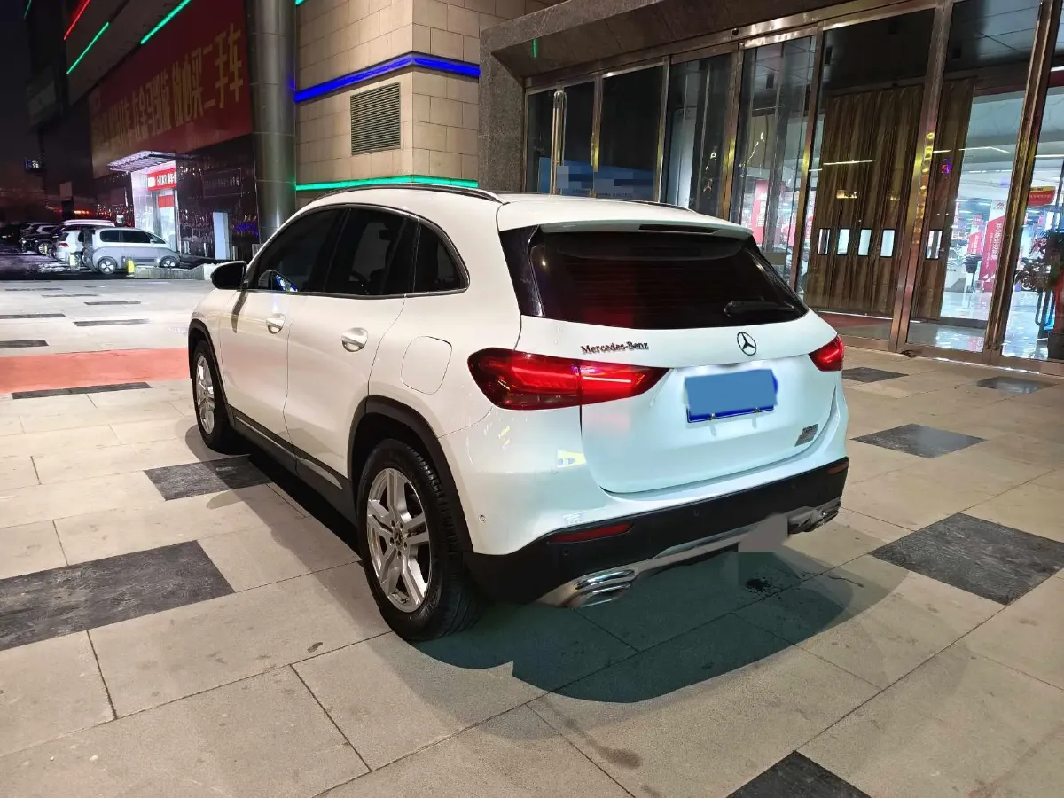 2020 Mercedes-Benz GLA Class 1.3T 136HP L4 7DCT,autocango,china used car exporter,china ev exporter,chinese used car exporter,chinese used ev exporter
