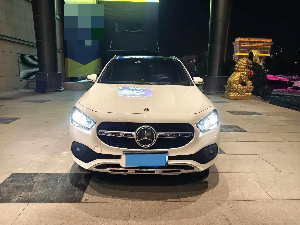 2020 Mercedes-Benz GLA Class 1.3T 136HP L4 7DCT,autocango,china used car exporter,china ev exporter,chinese used car exporter,chinese used ev exporter