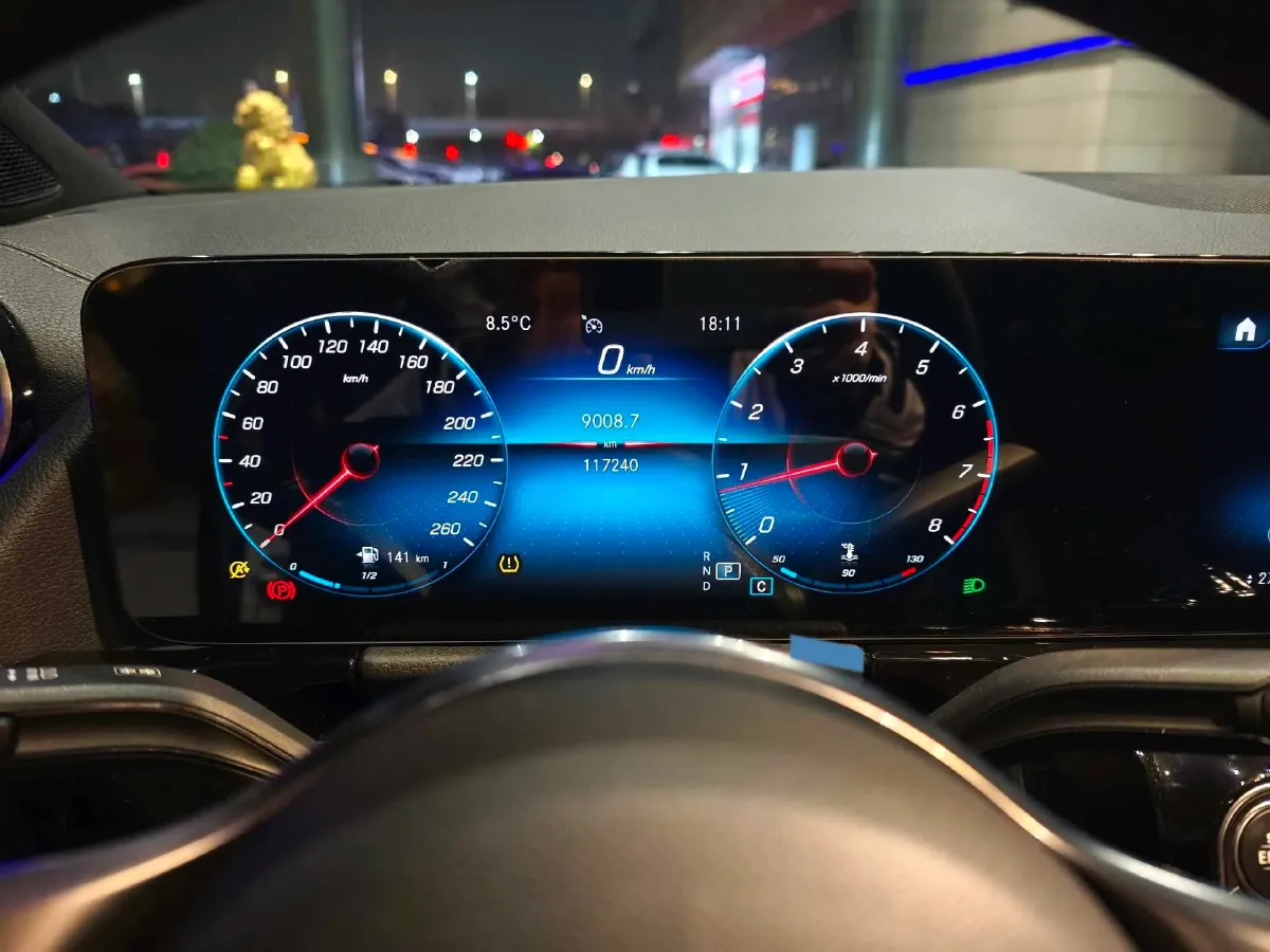 2020 Mercedes-Benz GLA Class 1.3T 136HP L4 7DCT,autocango,china used car exporter,china ev exporter,chinese used car exporter,chinese used ev exporter