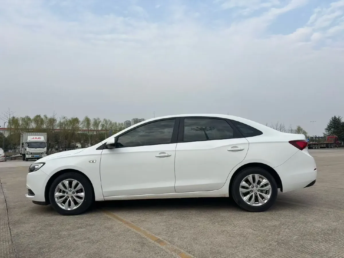 2021 Buick Excelle 1.5L 113HP L4 6AT,autocango,china used car exporter,china ev exporter,chinese used car exporter,chinese used ev exporter