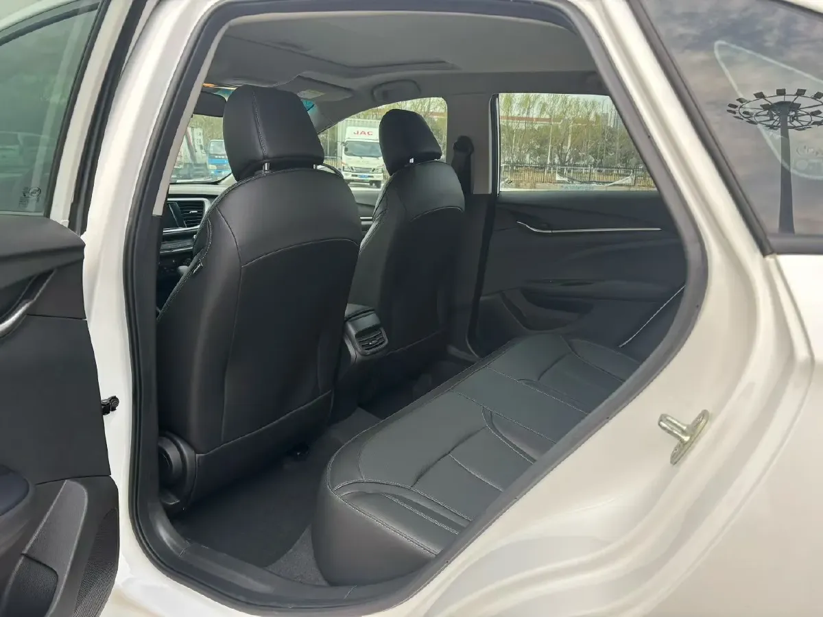 2021 Buick Excelle 1.5L 113HP L4 6AT,autocango,china used car exporter,china ev exporter,chinese used car exporter,chinese used ev exporter