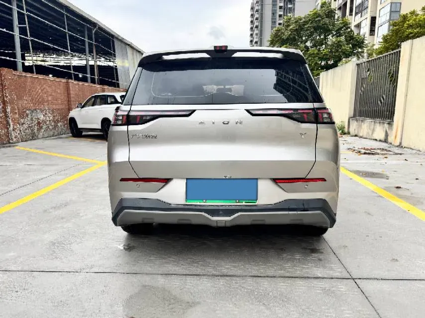 2022 Geely Okavango 1.8T 184HP L4 7DCT,autocango,china used car exporter,china ev exporter,chinese used car exporter,chinese used ev exporter