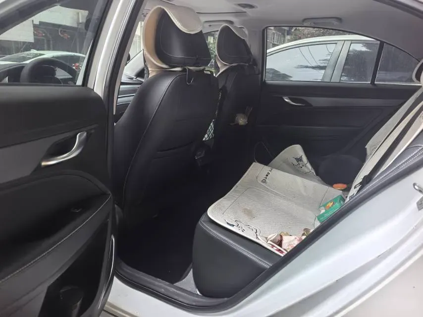 2021 Geely Emgrand 1.5L 109HP L4 CVT,autocango,china used car exporter,china ev exporter,chinese used car exporter,chinese used ev exporter