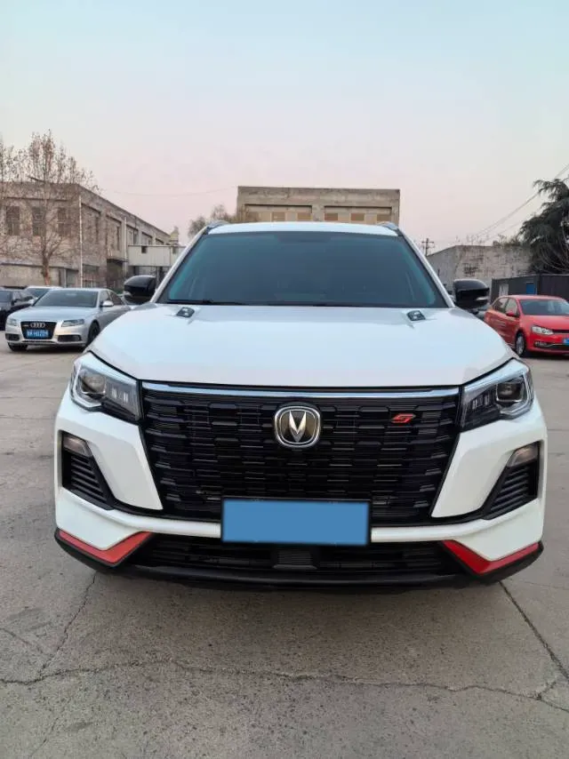 2022 ChangAn CS75 1.5T 180HP L4 7DCT,autocango,china used car exporter,china ev exporter,chinese used car exporter,chinese used ev exporter