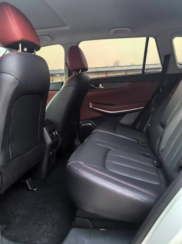 2022 ChangAn CS75 1.5T 180HP L4 7DCT,autocango,china used car exporter,china ev exporter,chinese used car exporter,chinese used ev exporter