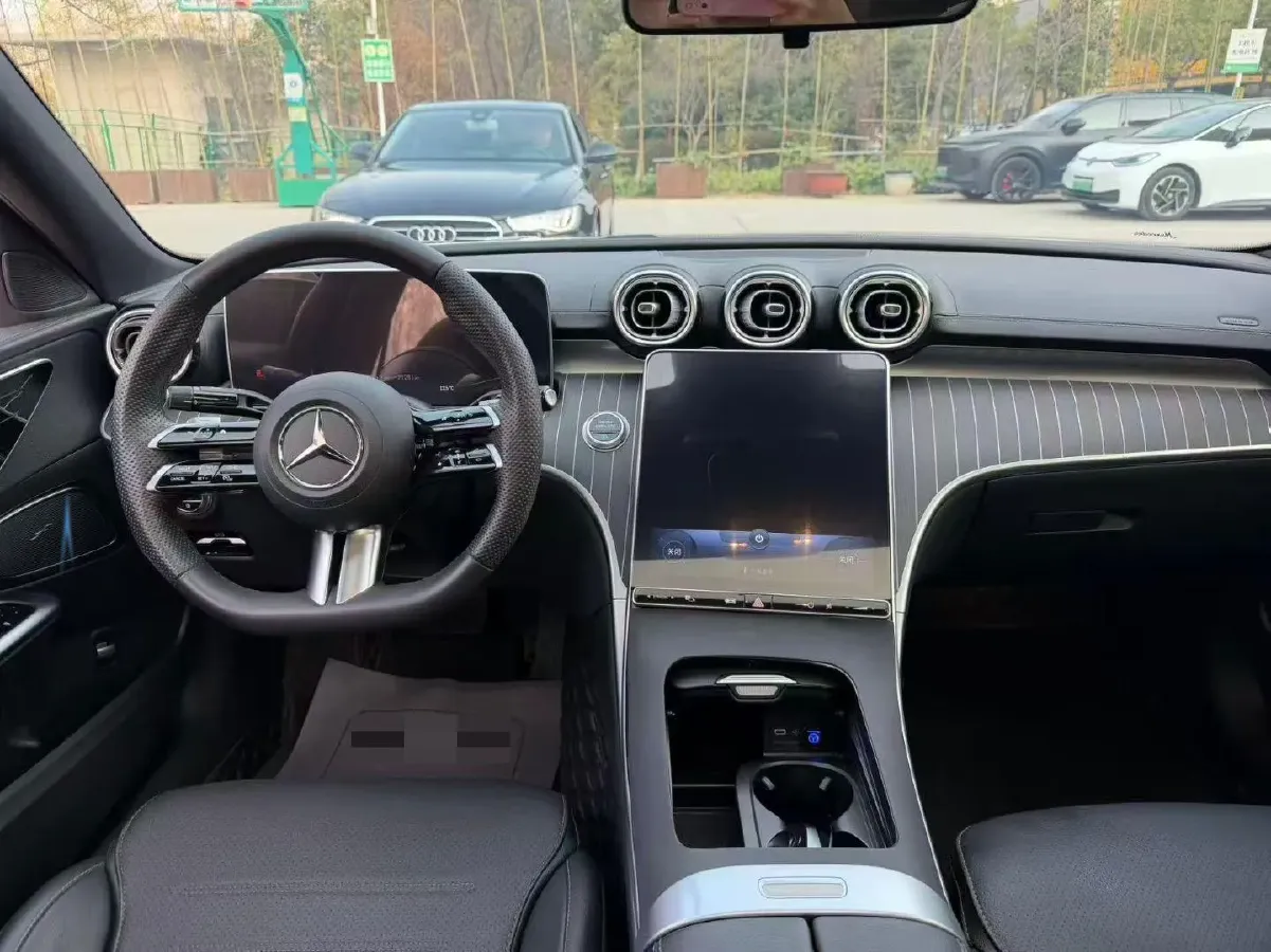 2023 Mercedes-Benz C Class 1.5T 204HP L4 9AT,autocango,china used car exporter,china ev exporter,chinese used car exporter,chinese used ev exporter