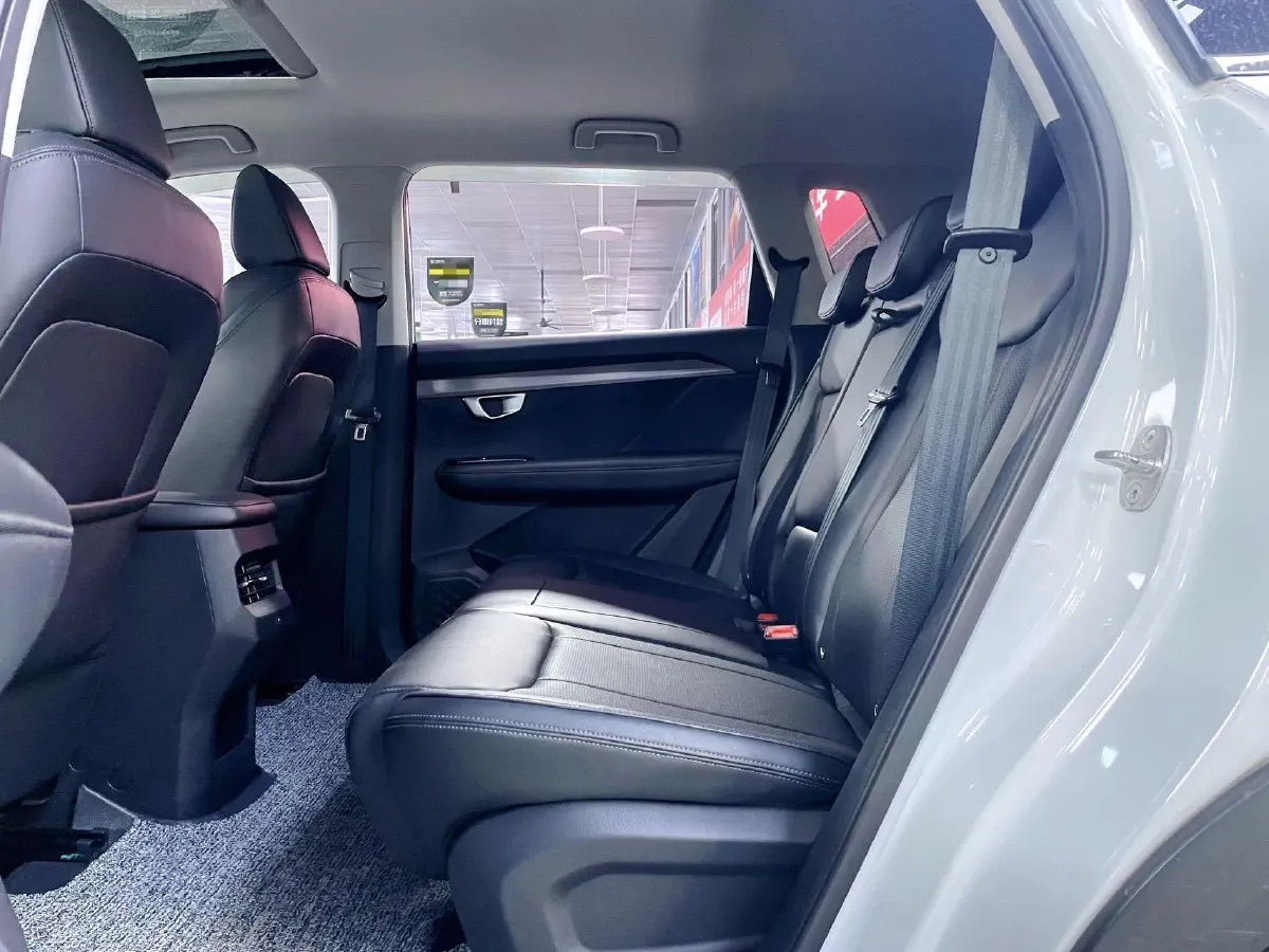 2021 WuLing XingChen 1.5T 147HP L4 CVT,autocango,china used car exporter,china ev exporter,chinese used car exporter,chinese used ev exporter