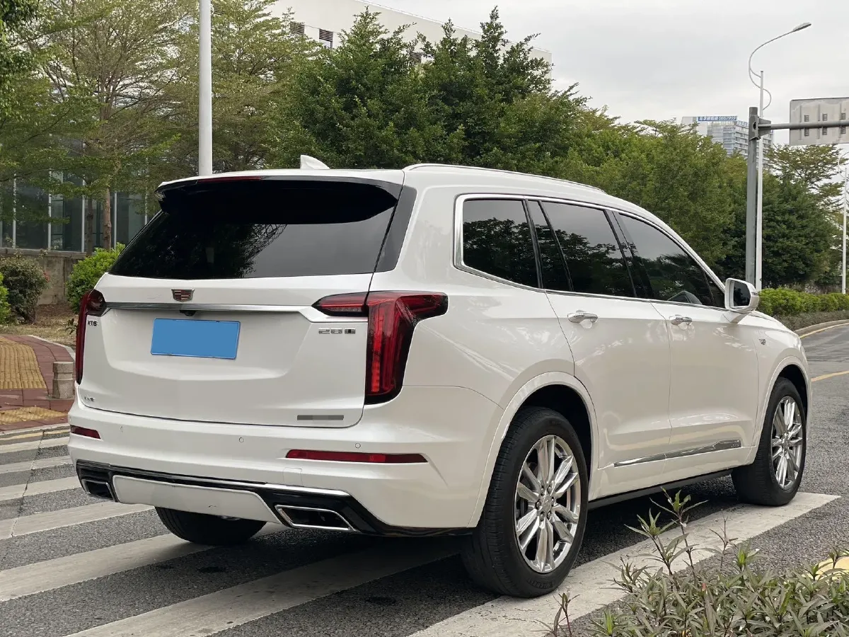 2020 Cadillac XT6 2.0T 237HP L4 9AT,autocango,china used car exporter,china ev exporter,chinese used car exporter,chinese used ev exporter
