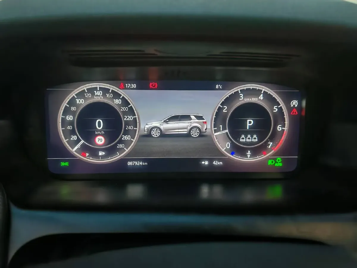 2020 Land Rover Discovery Sport 2.0T 249HP L4 9AT,autocango,china used car exporter,china ev exporter,chinese used car exporter,chinese used ev exporter