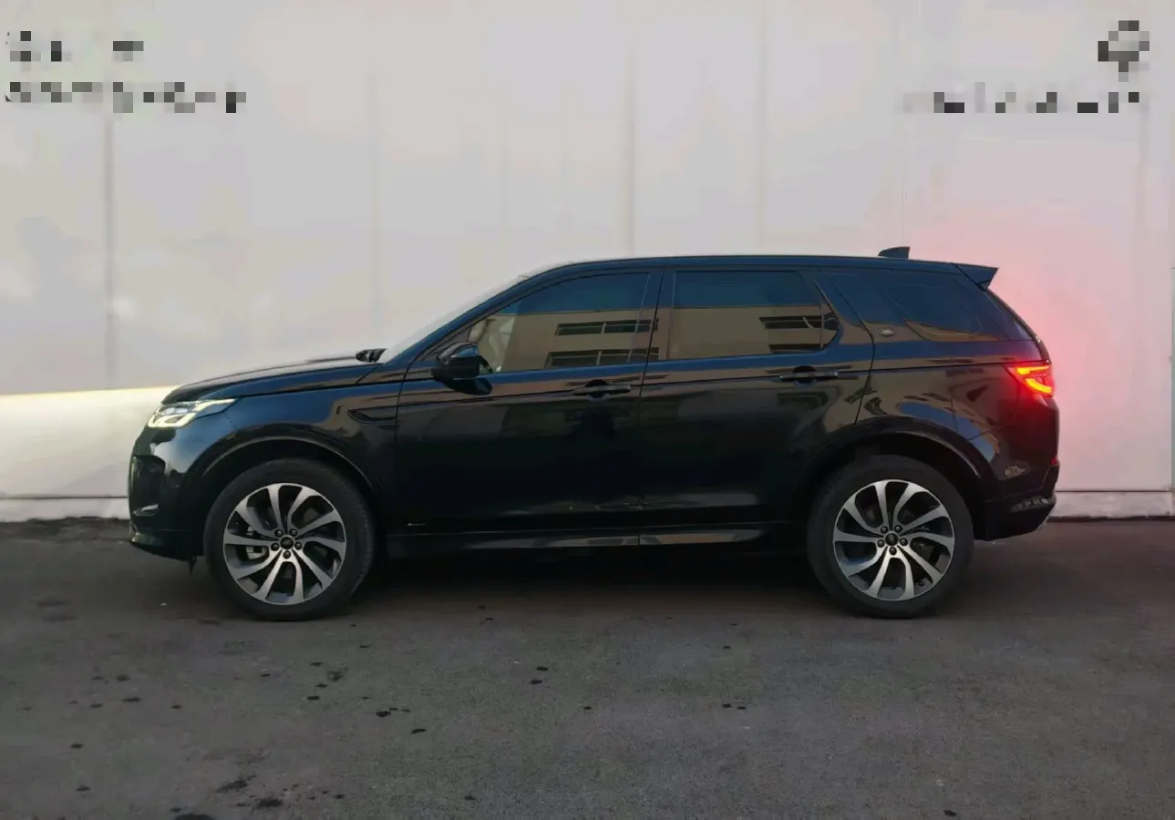 2020 Land Rover Discovery Sport 2.0T 249HP L4 9AT,autocango,china used car exporter,china ev exporter,chinese used car exporter,chinese used ev exporter
