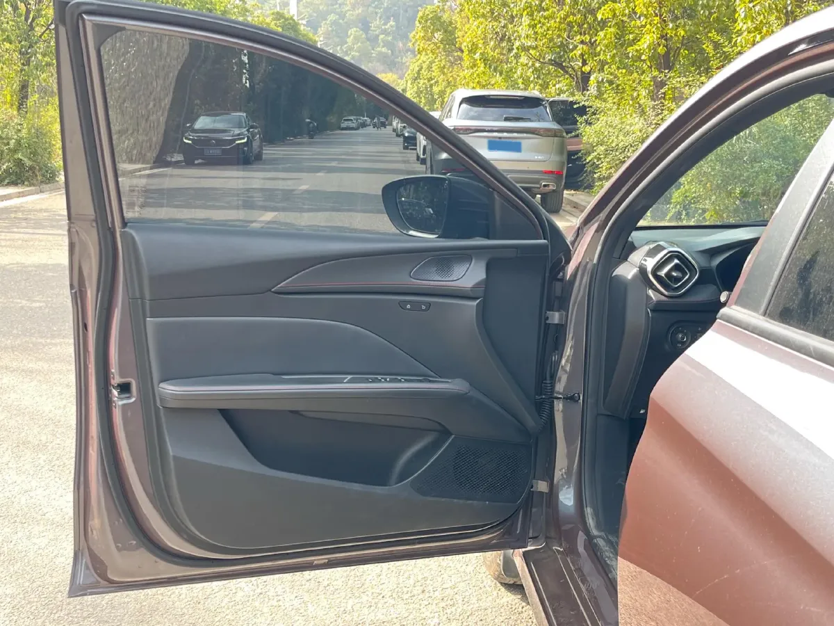 2023 MG 5 1.5L 129HP L4 CVT,autocango,china used car exporter,china ev exporter,chinese used car exporter,chinese used ev exporter