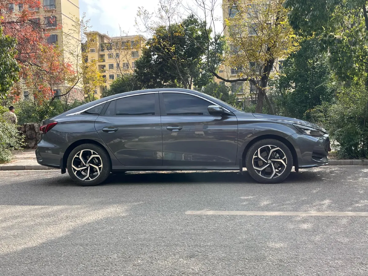 2023 MG 5 1.5L 129HP L4 CVT,autocango,china used car exporter,china ev exporter,chinese used car exporter,chinese used ev exporter