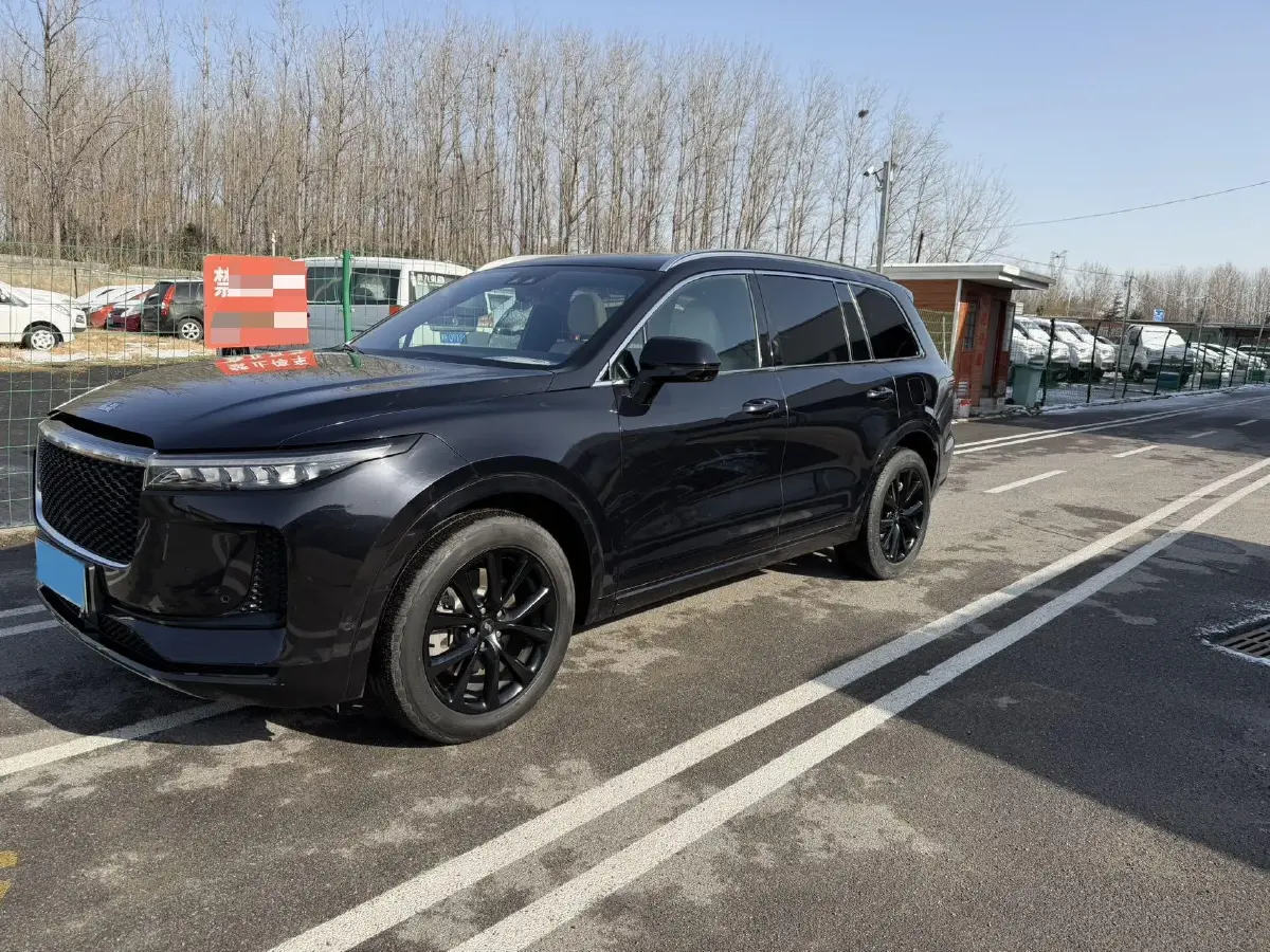 2020 Li ONE Range Extended 131HP REEV 40.5KWH