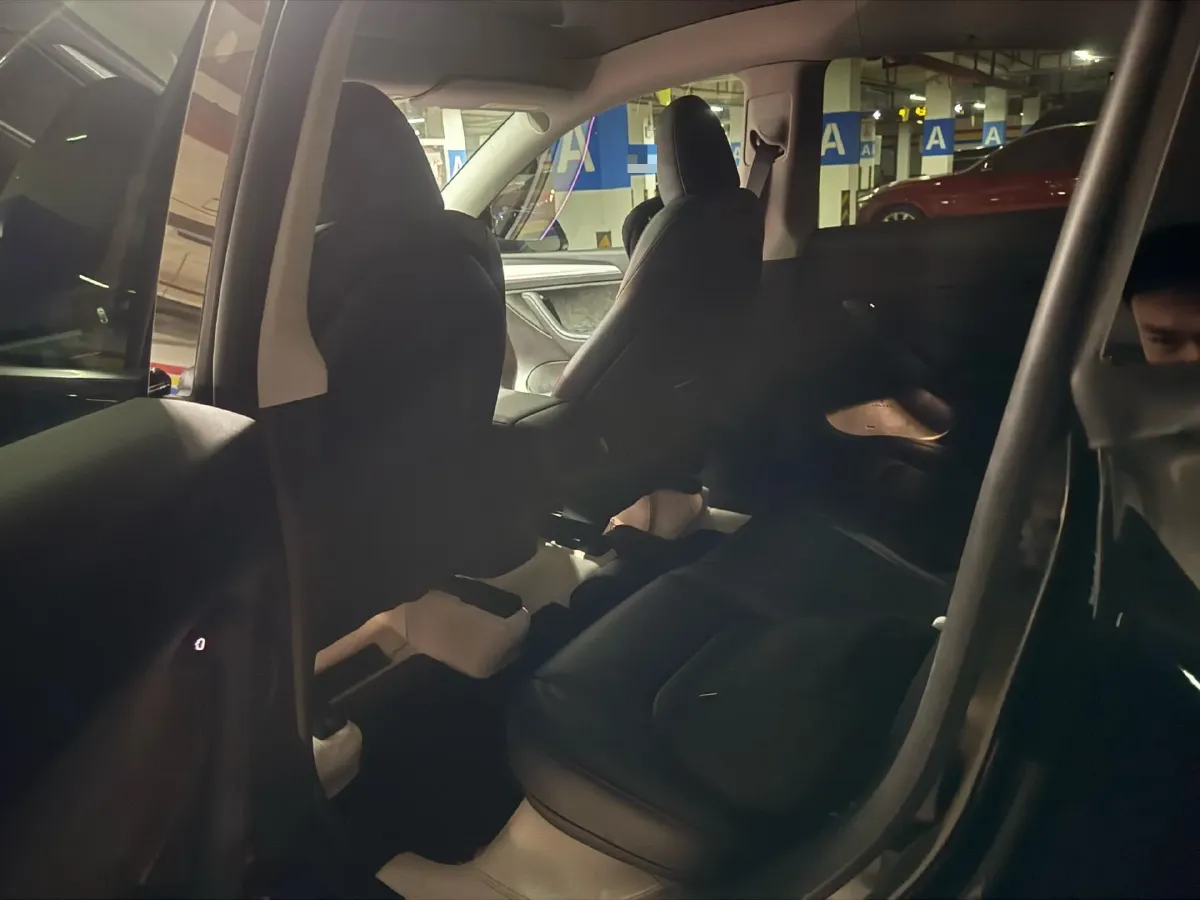 2023 Tesla Model Y BEV 78.4KWH,autocango,china used car exporter,china ev exporter,chinese used car exporter,chinese used ev exporter