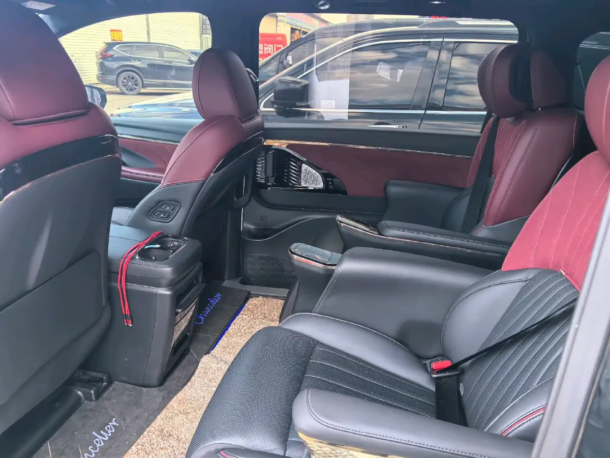 2023 GAC Trumpchi M8 2.0T 190HP L4 E-CVT Hybrid,autocango,china used car exporter,china ev exporter,chinese used car exporter,chinese used ev exporter