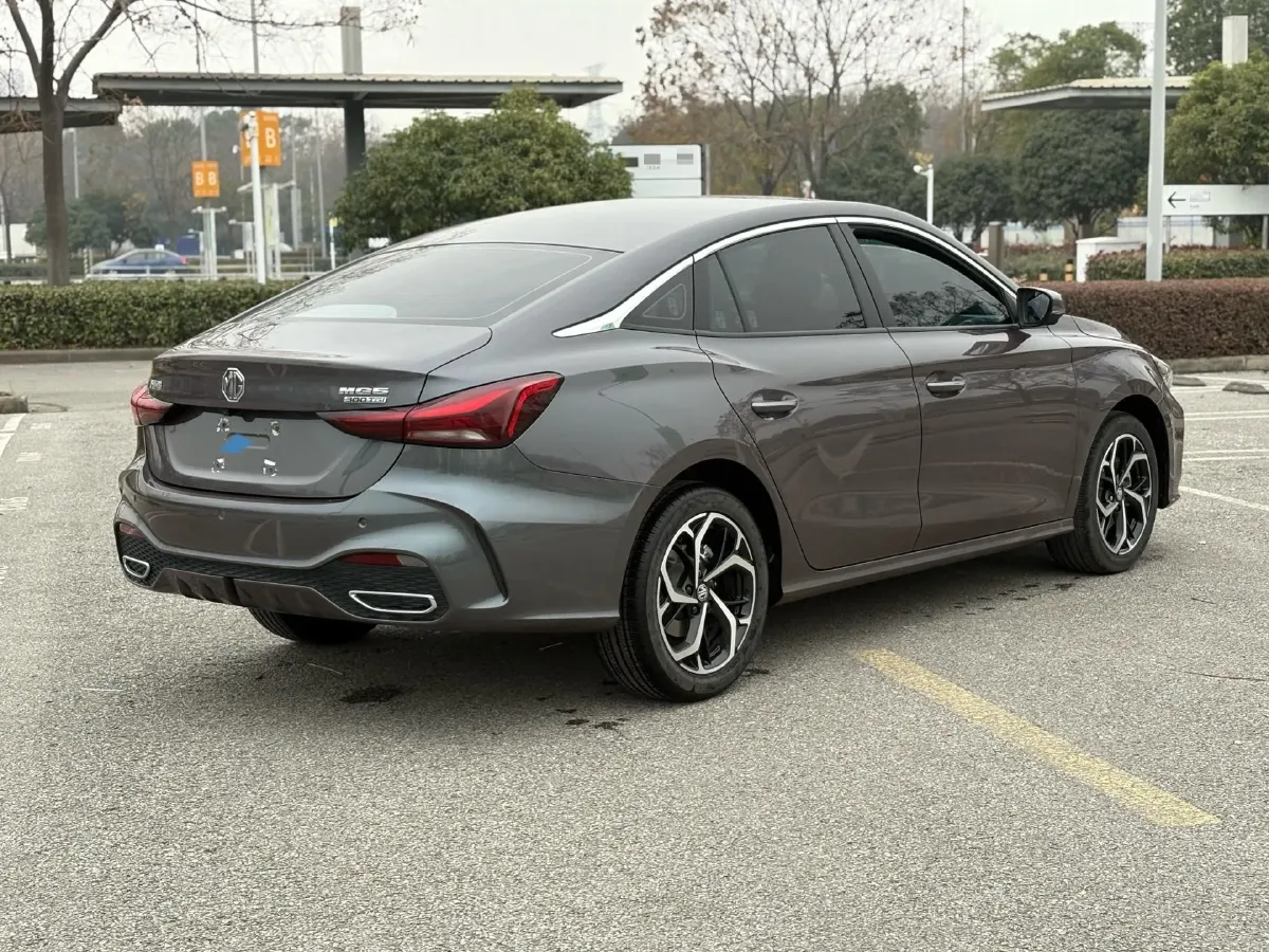 2025 MG 5 1.5T 181HP L4 7DCT,autocango,china used car exporter,china ev exporter,chinese used car exporter,chinese used ev exporter