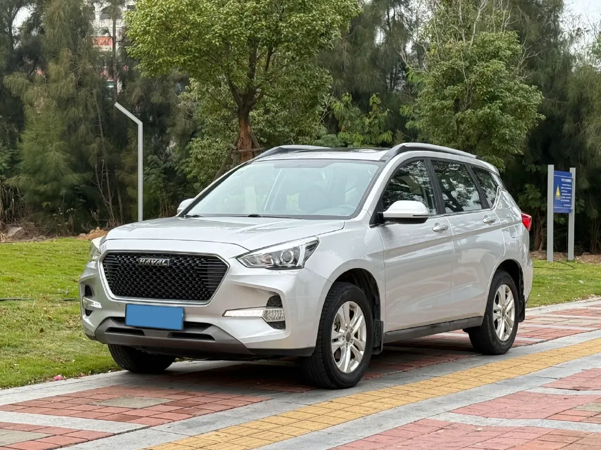 2018 Haval M6 1.5T 150HP L4 7DCT,autocango,china used car exporter,china ev exporter,chinese used car exporter,chinese used ev exporter