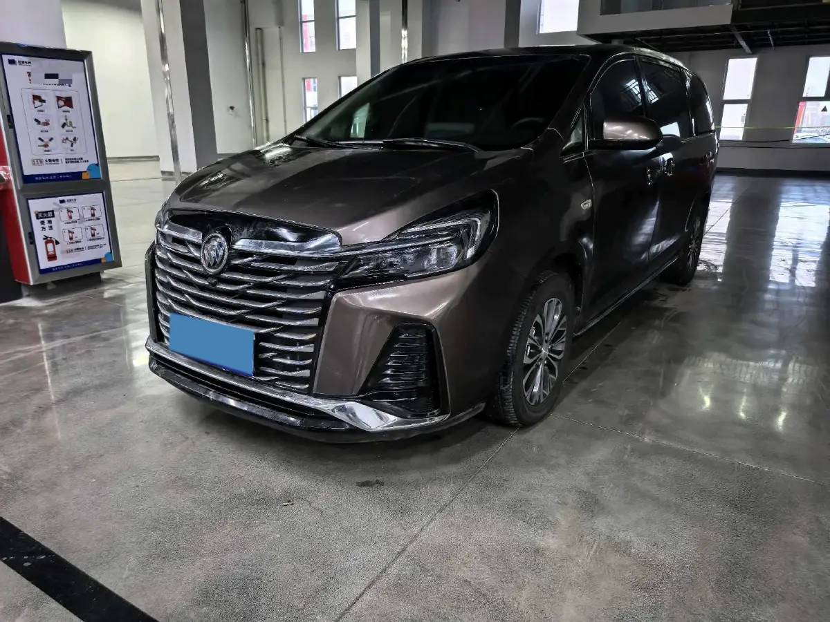 2023 Buick GL8 2.0T 237HP L4 9AT