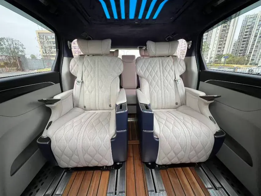 2021 Buick GL8 2.0T 237HP L4 9AT,autocango,china used car exporter,china ev exporter,chinese used car exporter,chinese used ev exporter