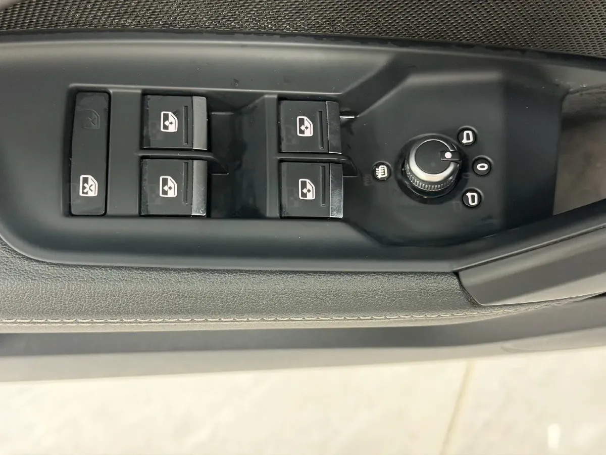 2021 Audi A3 1.4T 150HP L4 7DCT,autocango,china used car exporter,china ev exporter,chinese used car exporter,chinese used ev exporter