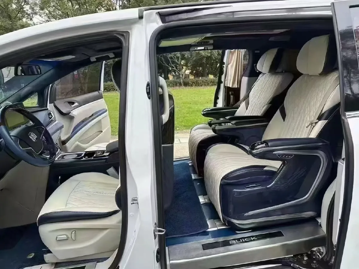 2020 Buick GL8 2.0T 237HP L4 9AT,autocango,china used car exporter,china ev exporter,chinese used car exporter,chinese used ev exporter