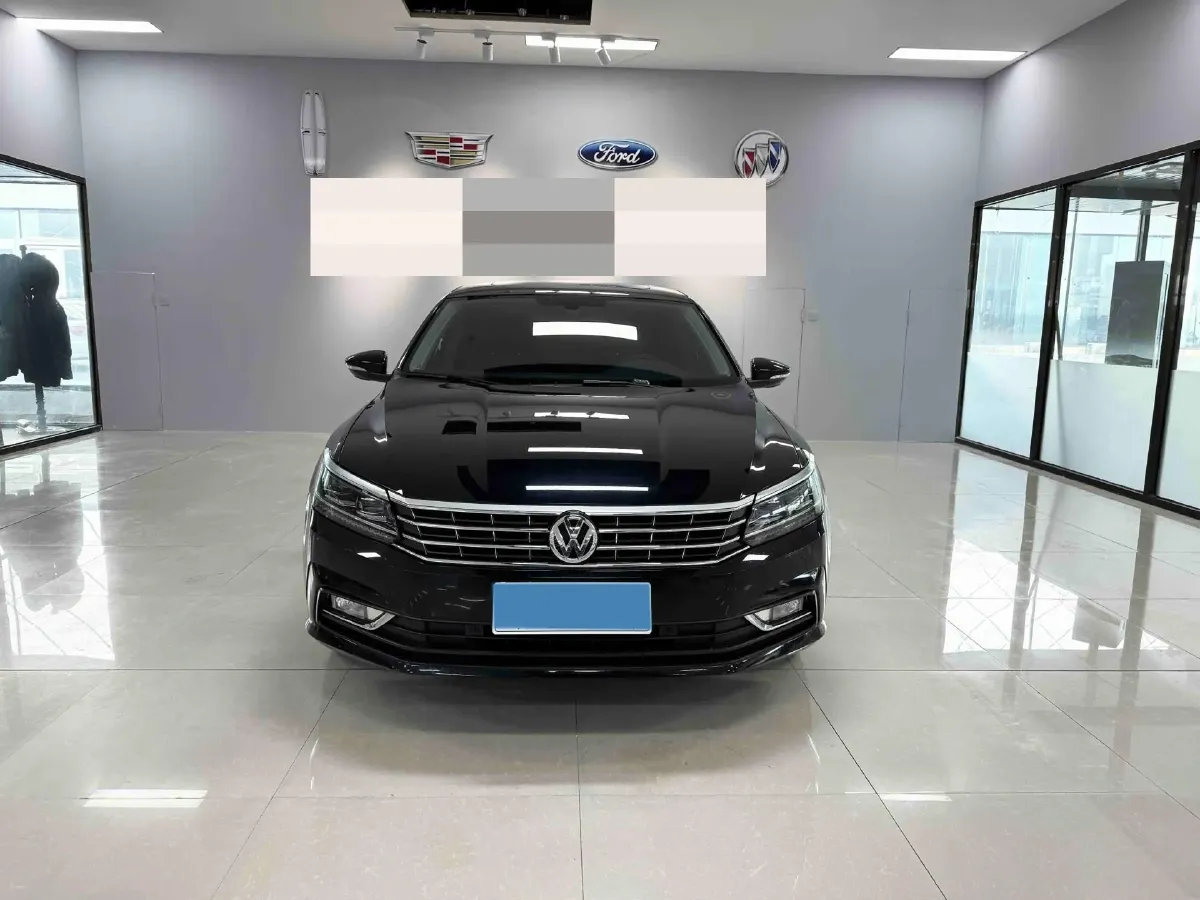 2017 Volkswagen Passat 1.8T 180HP L4 7DCT,autocango,china used car exporter,china ev exporter,chinese used car exporter,chinese used ev exporter