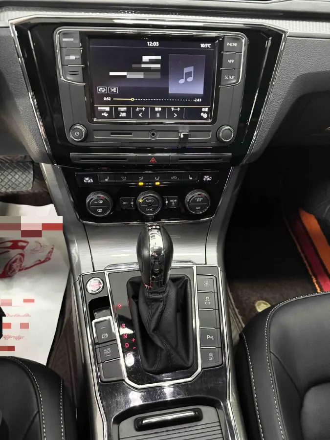 2017 Volkswagen Passat 1.8T 180HP L4 7DCT,autocango,china used car exporter,china ev exporter,chinese used car exporter,chinese used ev exporter