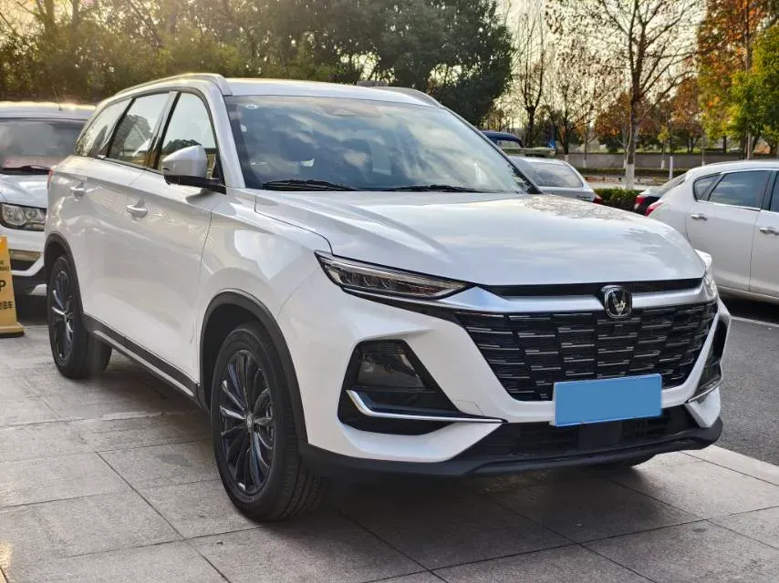 2026 ChangAn CS75 1.5T 192HP L4 7DCT,autocango,china used car exporter,china ev exporter,chinese used car exporter,chinese used ev exporter