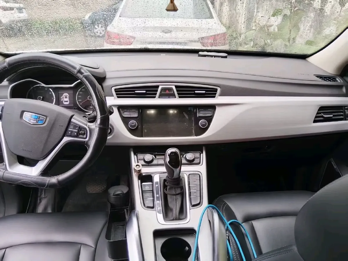 2016 Geely Azkarra 1.8T 163HP L4 6MT,autocango,china used car exporter,china ev exporter,chinese used car exporter,chinese used ev exporter