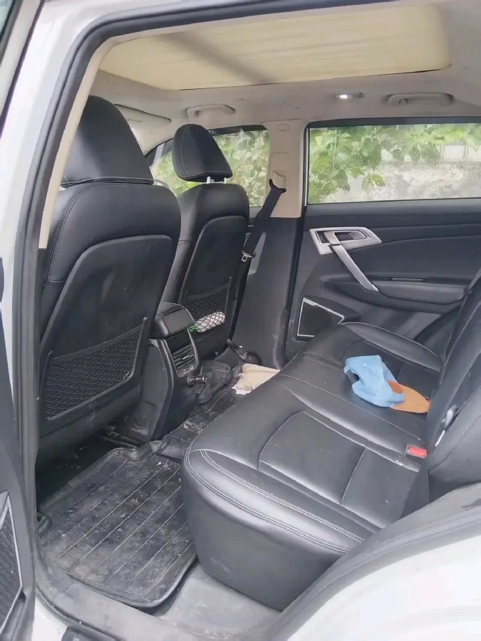 2016 Geely Azkarra 1.8T 163HP L4 6MT,autocango,china used car exporter,china ev exporter,chinese used car exporter,chinese used ev exporter