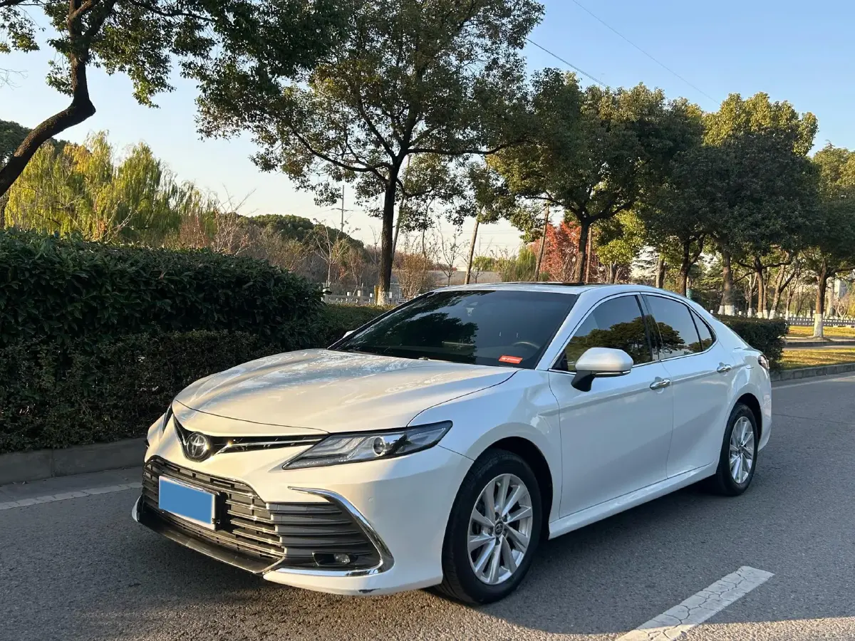 2021 Toyota Camry 2.0L 178HP L4 CVT