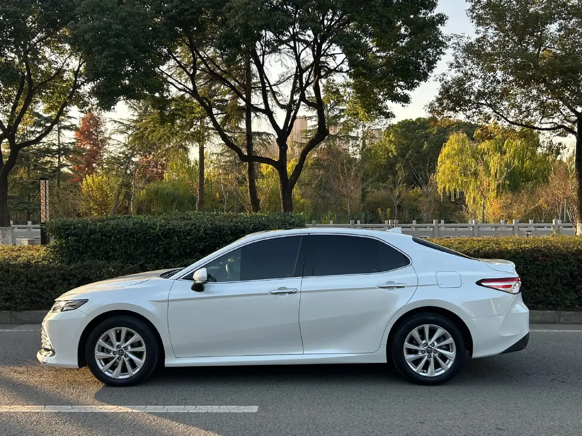 2021 Toyota Camry 2.0L 178HP L4 CVT,autocango,china used car exporter,china ev exporter,chinese used car exporter,chinese used ev exporter