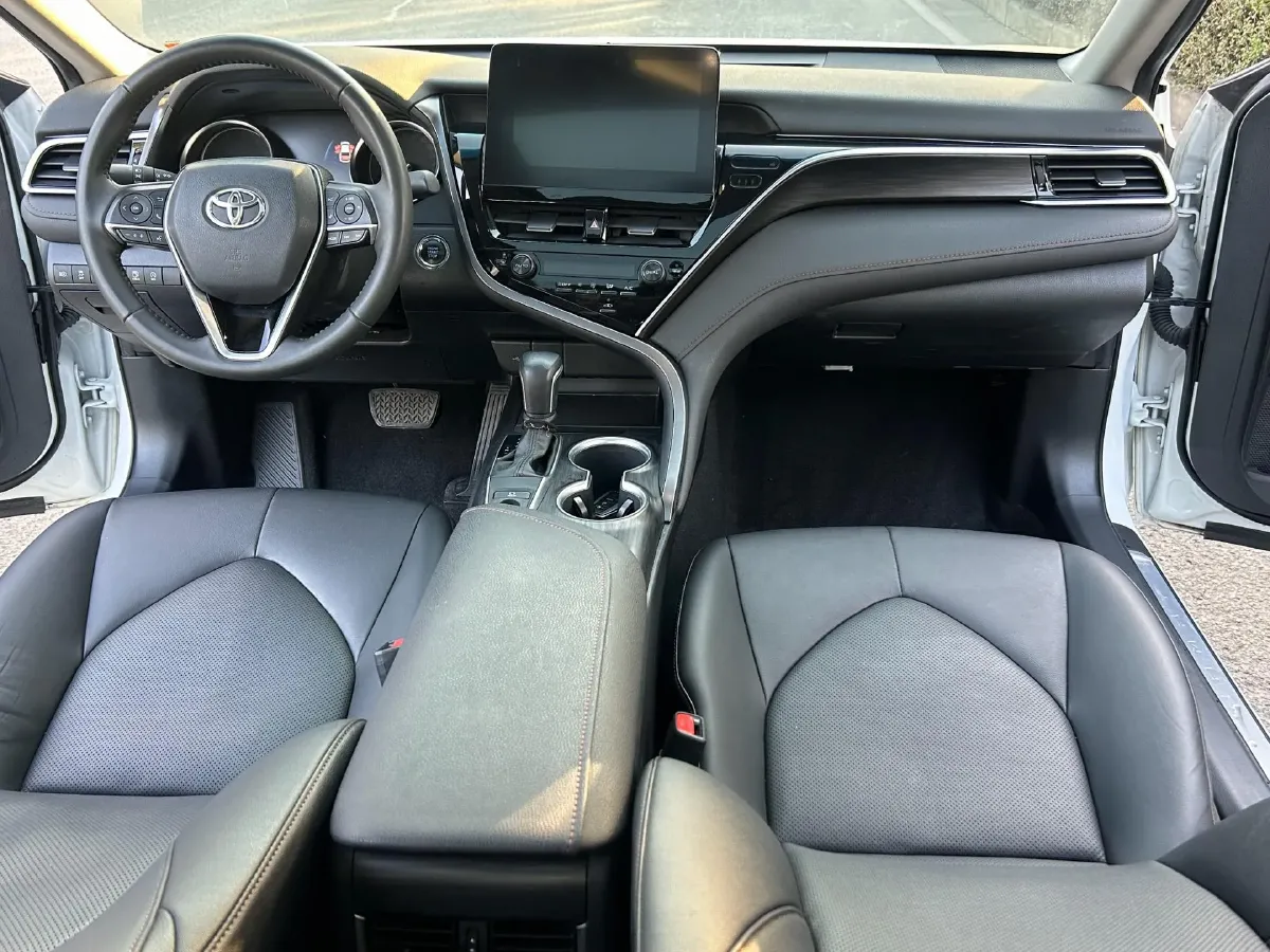 2021 Toyota Camry 2.0L 178HP L4 CVT,autocango,china used car exporter,china ev exporter,chinese used car exporter,chinese used ev exporter
