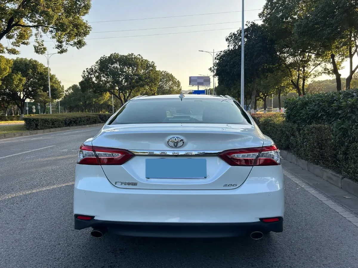2021 Toyota Camry 2.0L 178HP L4 CVT,autocango,china used car exporter,china ev exporter,chinese used car exporter,chinese used ev exporter