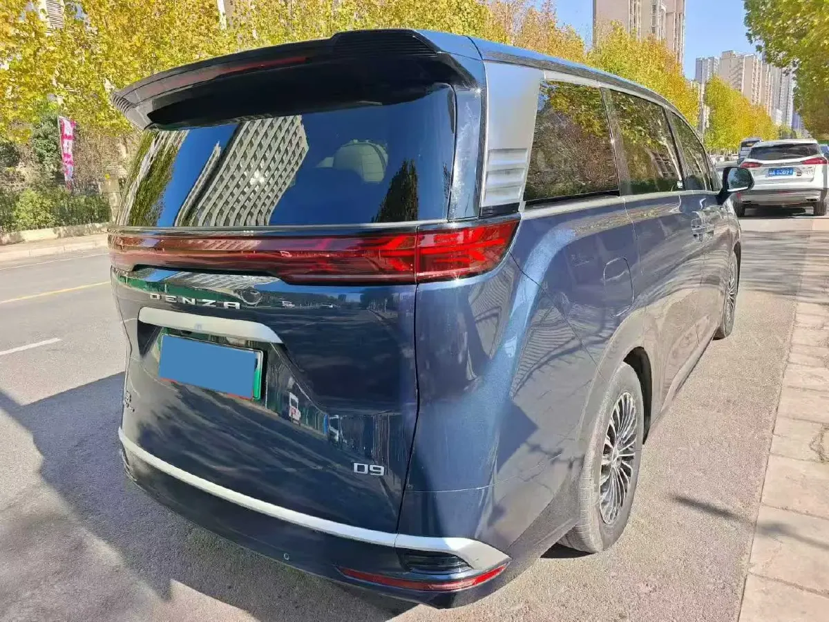 2025 Denza D9 1.5T 156HP L4 E-CVT PHEV 40KWH,autocango,china used car exporter,china ev exporter,chinese used car exporter,chinese used ev exporter