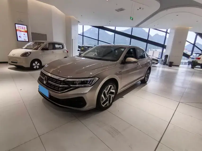 2022 Volkswagen Sagitar 1.2T 116HP L4 7DCT 2022 Volkswagen Sagitar 1.2T 116HP L4 7DCT