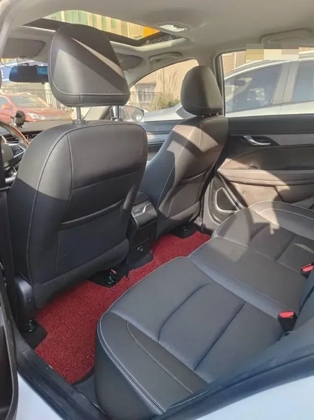 2021 BaoJun 530 1.5T 147HP L4 CVT,autocango,china used car exporter,china ev exporter,chinese used car exporter,chinese used ev exporter