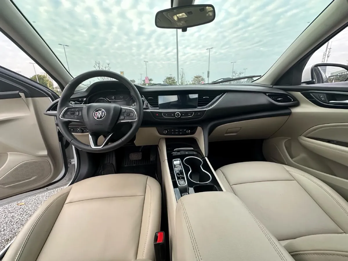 2020 Buick Regal 1.5T 169HP L4 9AT,autocango,china used car exporter,china ev exporter,chinese used car exporter,chinese used ev exporter