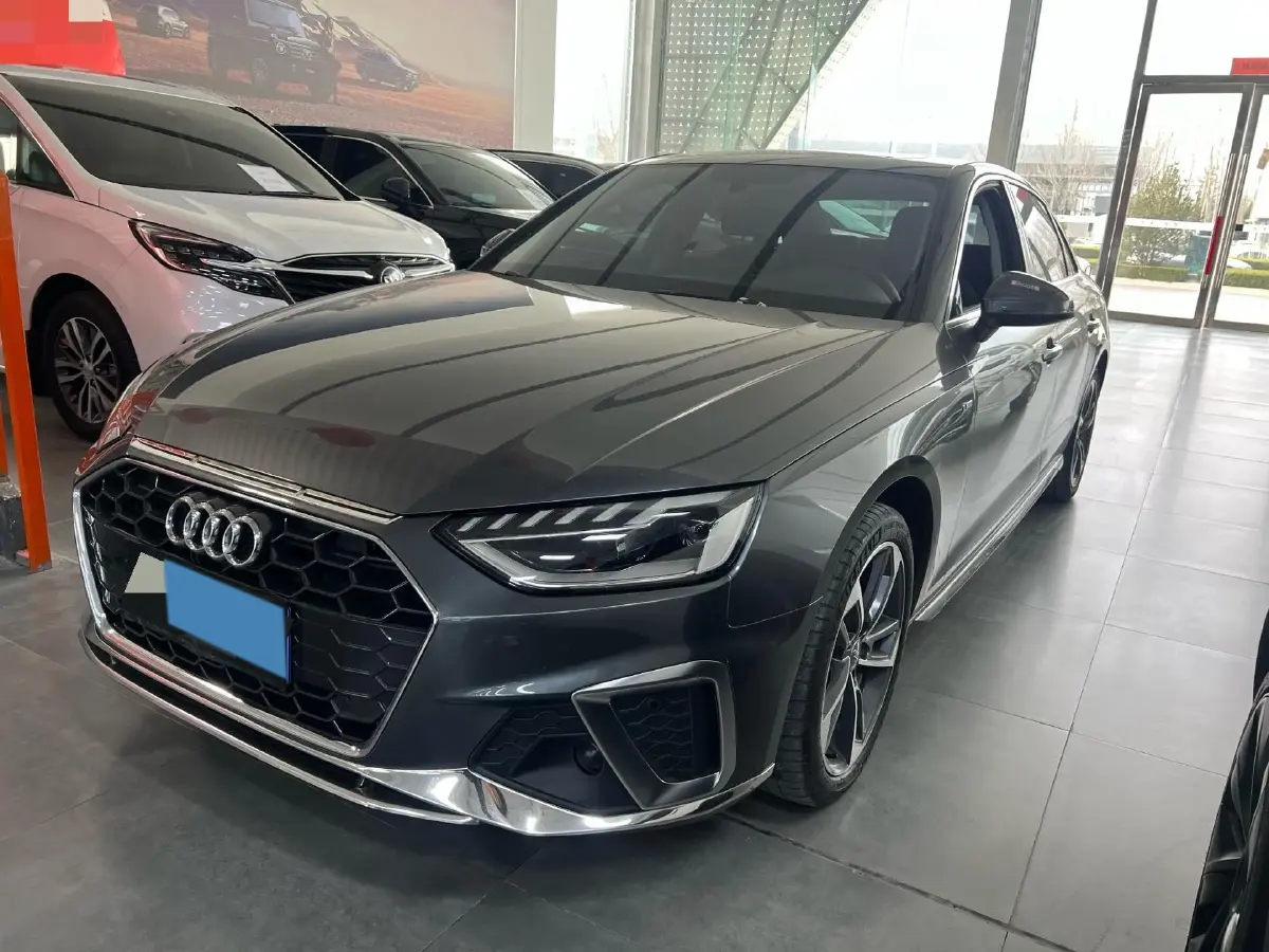 2020 Audi A4L 2.0T 190HP L4 7DCT