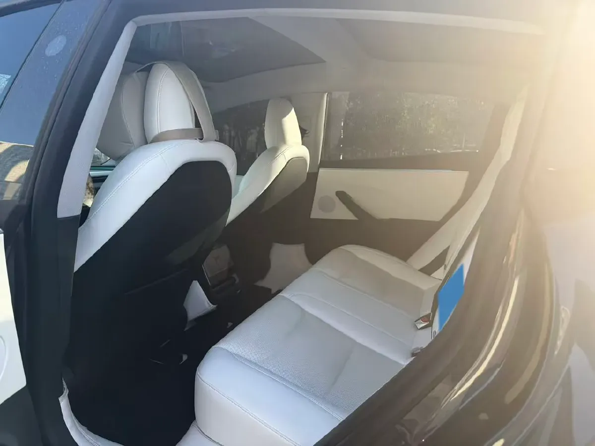 2023 Buick EnvisionPlus 2.0T 237HP L4 9AT,autocango,china used car exporter,china ev exporter,chinese used car exporter,chinese used ev exporter